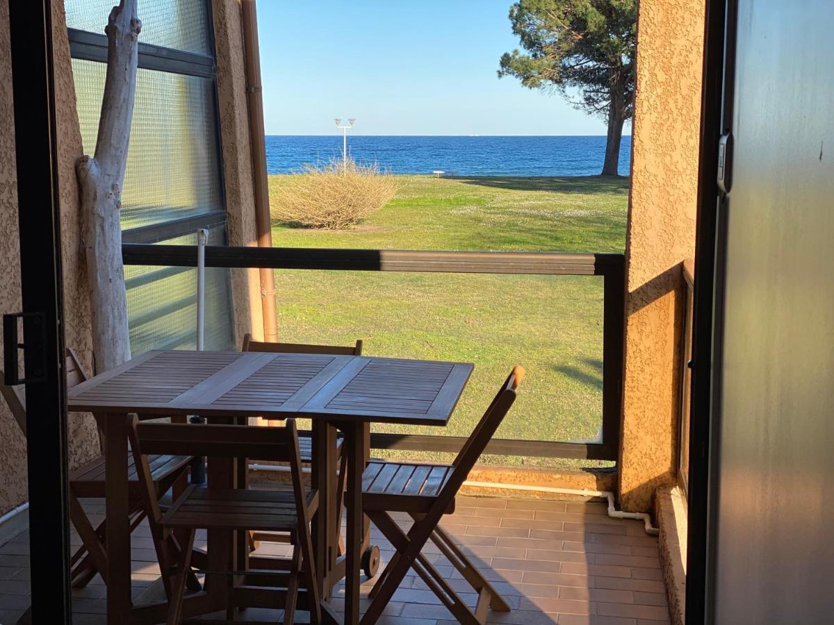 Residence Santa Lucia, Studio Avec Piscine , Vue Mer Et Pied Dans L'Eau , Moriani-Plage Bagian luar foto